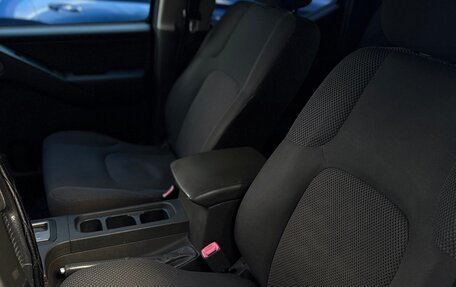 Nissan Navara (Frontier), 2007 год, 790 000 рублей, 13 фотография