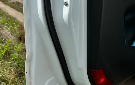 Opel Antara I, 2011 год, 775 000 рублей, 8 фотография