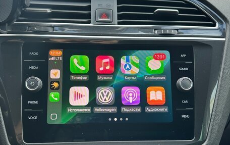 Volkswagen Tiguan II, 2019 год, 2 400 000 рублей, 18 фотография