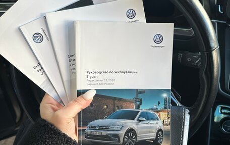 Volkswagen Tiguan II, 2019 год, 2 400 000 рублей, 23 фотография