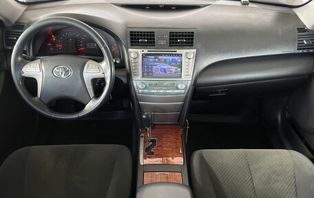 Toyota Camry, 2007 год, 1 030 000 рублей, 17 фотография