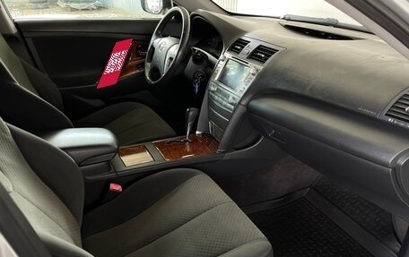 Toyota Camry, 2007 год, 1 030 000 рублей, 22 фотография