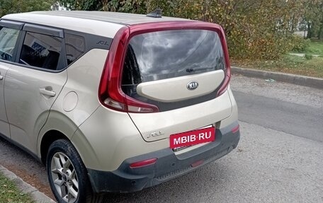 KIA Soul III, 2019 год, 1 800 000 рублей, 2 фотография