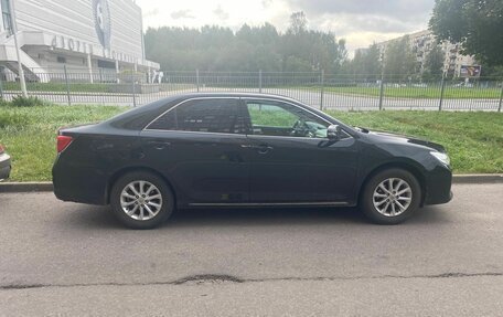 Toyota Camry, 2011 год, 1 300 000 рублей, 3 фотография