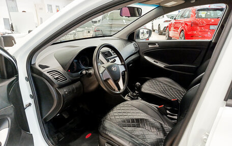 Hyundai Solaris II рестайлинг, 2014 год, 646 000 рублей, 20 фотография