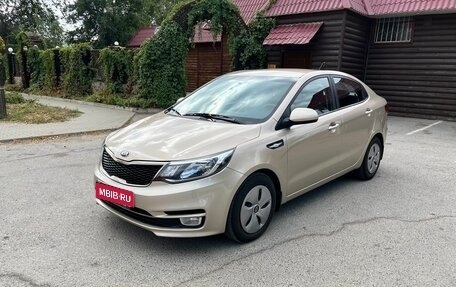 KIA Rio III рестайлинг, 2015 год, 1 170 000 рублей, 1 фотография