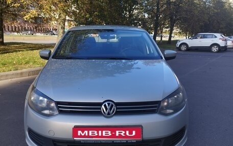 Volkswagen Polo VI (EU Market), 2013 год, 585 000 рублей, 1 фотография