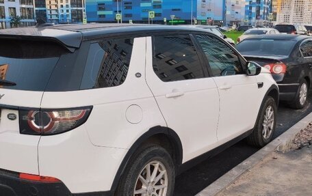 Land Rover Discovery Sport I рестайлинг, 2015 год, 1 680 000 рублей, 6 фотография