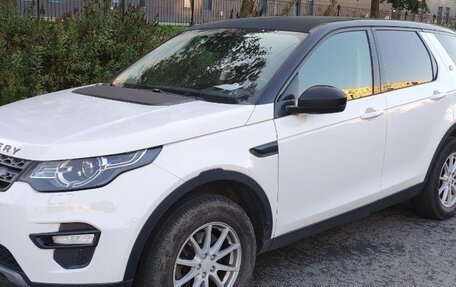 Land Rover Discovery Sport I рестайлинг, 2015 год, 1 680 000 рублей, 18 фотография