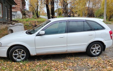 Mazda Familia, 2000 год, 210 000 рублей, 2 фотография