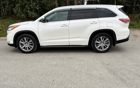 Toyota Highlander III, 2014 год, 2 727 000 рублей, 3 фотография