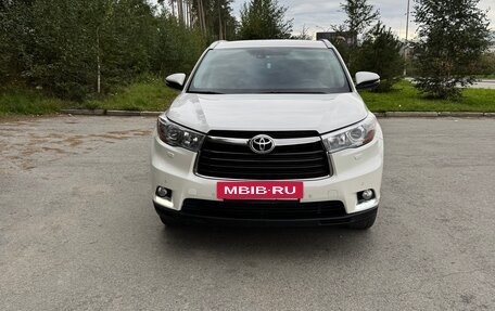 Toyota Highlander III, 2014 год, 2 727 000 рублей, 6 фотография