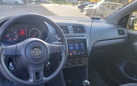 Volkswagen Polo VI (EU Market), 2013 год, 585 000 рублей, 11 фотография