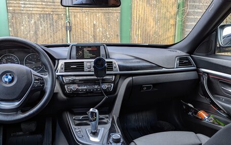 BMW 3 серия, 2017 год, 3 300 000 рублей, 10 фотография