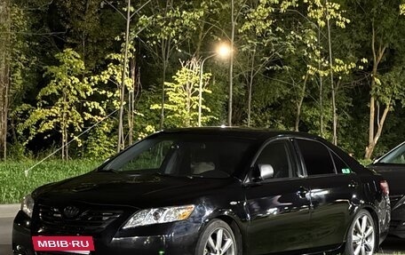 Toyota Camry, 2006 год, 830 000 рублей, 2 фотография