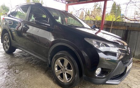 Toyota RAV4, 2015 год, 2 200 000 рублей, 6 фотография