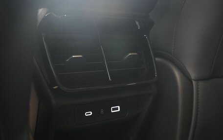 Geely Atlas, 2024 год, 3 817 190 рублей, 21 фотография