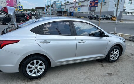 Hyundai Solaris II рестайлинг, 2019 год, 1 330 000 рублей, 2 фотография