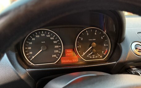BMW 1 серия, 2007 год, 760 000 рублей, 17 фотография