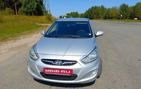 Hyundai Solaris II рестайлинг, 2011 год, 782 000 рублей, 6 фотография