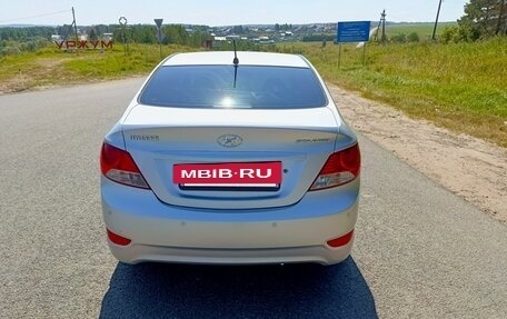 Hyundai Solaris II рестайлинг, 2011 год, 782 000 рублей, 7 фотография
