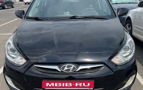 Hyundai Solaris II рестайлинг, 2012 год, 850 000 рублей, 2 фотография