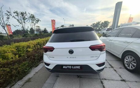 Volkswagen T-Roc I, 2022 год, 1 750 000 рублей, 8 фотография