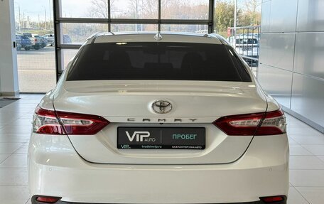Toyota Camry, 2018 год, 2 535 000 рублей, 5 фотография