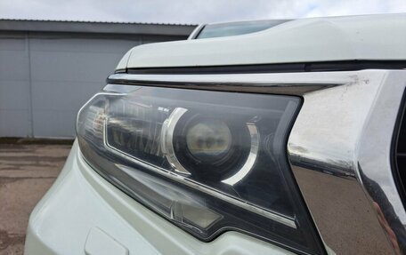 Toyota Land Cruiser Prado 150 рестайлинг 2, 2017 год, 5 500 000 рублей, 21 фотография