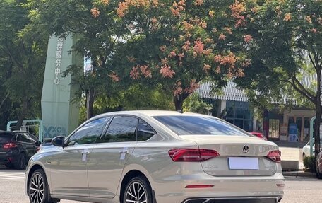 Volkswagen Lavida, 2021 год, 1 743 000 рублей, 6 фотография