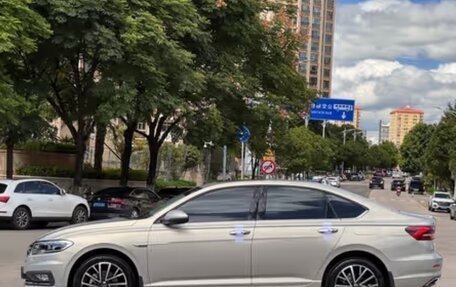 Volkswagen Lavida, 2021 год, 1 743 000 рублей, 5 фотография