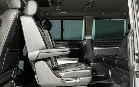 Volkswagen Multivan T6 рестайлинг, 2015 год, 3 377 000 рублей, 10 фотография