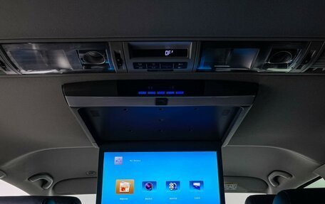 Volkswagen Multivan T6 рестайлинг, 2015 год, 3 377 000 рублей, 19 фотография