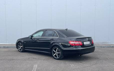 Mercedes-Benz E-Класс, 2010 год, 1 350 000 рублей, 8 фотография