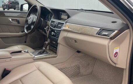 Mercedes-Benz E-Класс, 2010 год, 1 350 000 рублей, 20 фотография