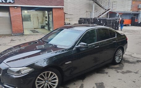 BMW 5 серия, 2014 год, 1 590 000 рублей, 3 фотография