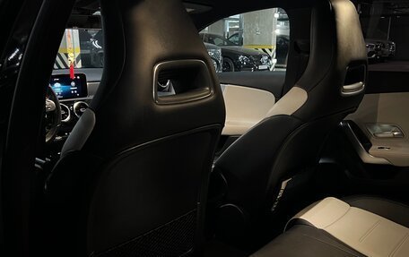 Mercedes-Benz A-Класс, 2018 год, 3 200 000 рублей, 12 фотография