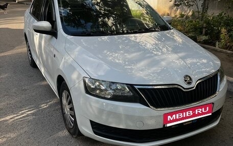 Skoda Rapid I, 2017 год, 600 000 рублей, 2 фотография