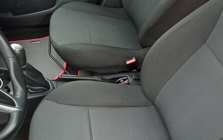 Renault Logan II, 2018 год, 830 000 рублей, 9 фотография
