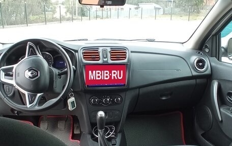 Renault Logan II, 2018 год, 830 000 рублей, 7 фотография