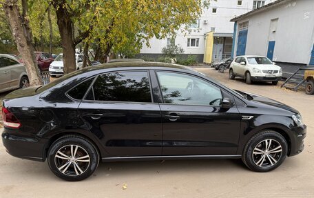 Volkswagen Polo VI (EU Market), 2018 год, 1 050 000 рублей, 3 фотография