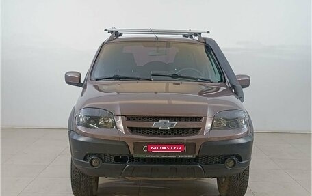Chevrolet Niva I рестайлинг, 2016 год, 587 000 рублей, 2 фотография