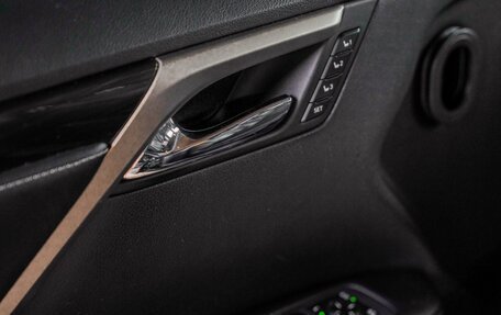 Lexus RX IV рестайлинг, 2020 год, 5 000 000 рублей, 12 фотография