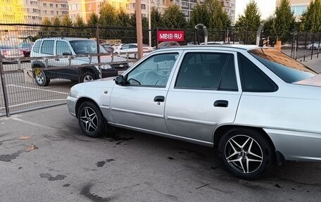 Daewoo Nexia I рестайлинг, 2009 год, 400 000 рублей, 17 фотография