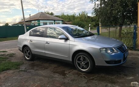 Volkswagen Passat B6, 2008 год, 650 000 рублей, 1 фотография