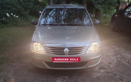 Renault Logan I, 2011 год, 400 000 рублей, 1 фотография