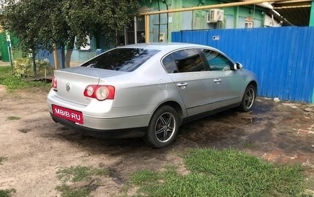 Volkswagen Passat B6, 2008 год, 650 000 рублей, 2 фотография
