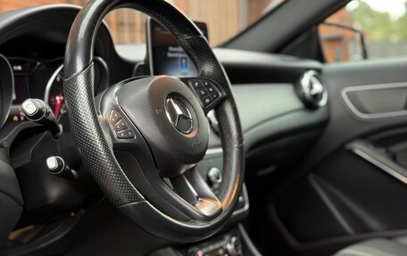 Mercedes-Benz GLA, 2019 год, 2 150 000 рублей, 19 фотография