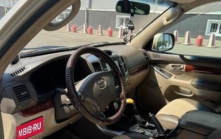 Toyota Land Cruiser Prado 120 рестайлинг, 2008 год, 1 900 000 рублей, 11 фотография