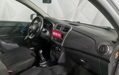 Renault Logan II, 2018 год, 435 000 рублей, 9 фотография